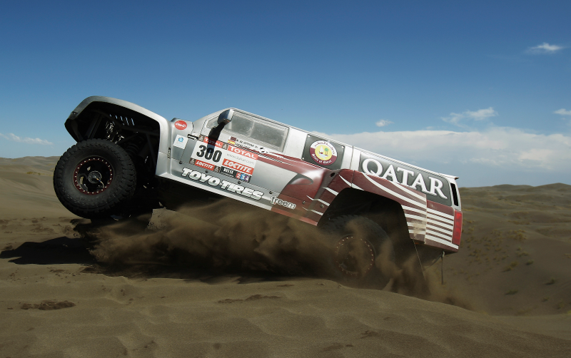 Illustration for article titled The Dakar Race Looks Pretty Much Like A Post-Apocalyptic Hellscape